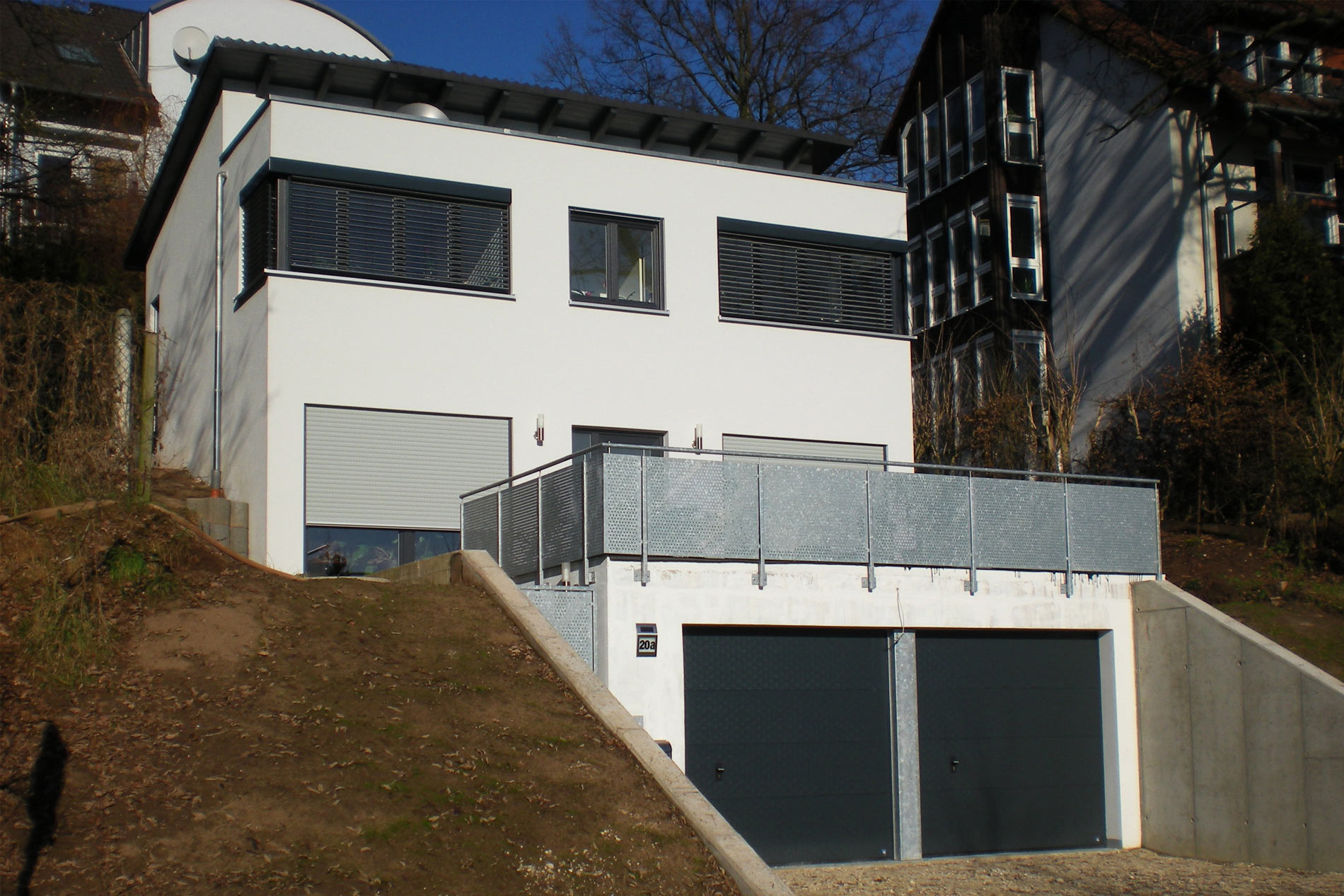 Einfamilienhaus am Hang